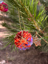 Cargar imagen en el visor de la galería, Adorno Navideño
