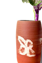 Cargar imagen en el visor de la galería, Florero
