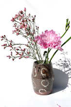 Cargar imagen en el visor de la galería, Florero

