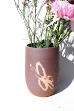 Cargar imagen en el visor de la galería, Florero
