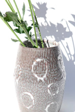 Cargar imagen en el visor de la galería, Florero
