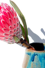 Cargar imagen en el visor de la galería, Florero
