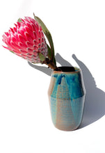 Cargar imagen en el visor de la galería, Florero
