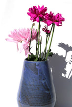 Cargar imagen en el visor de la galería, Florero
