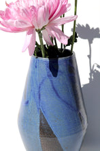 Cargar imagen en el visor de la galería, Florero
