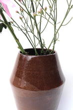 Cargar imagen en el visor de la galería, Florero
